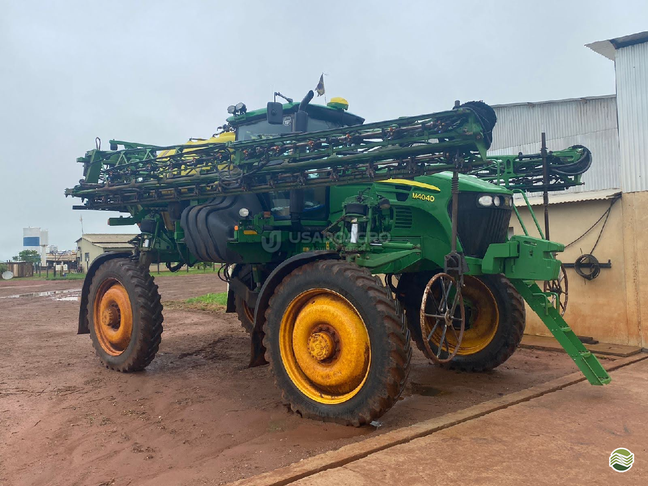 PULVERIZADOR JOHN DEERE JOHN DEERE M4040 Tração 4x4 Usado Agro Máquinas Agrícolas RONDONOPOLIS MATO GROSSO MT